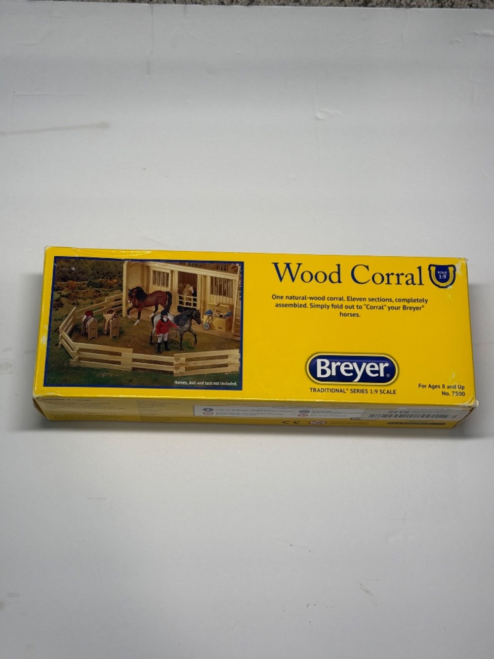 lot of Breyer stable accessories - Picture 2 of 7